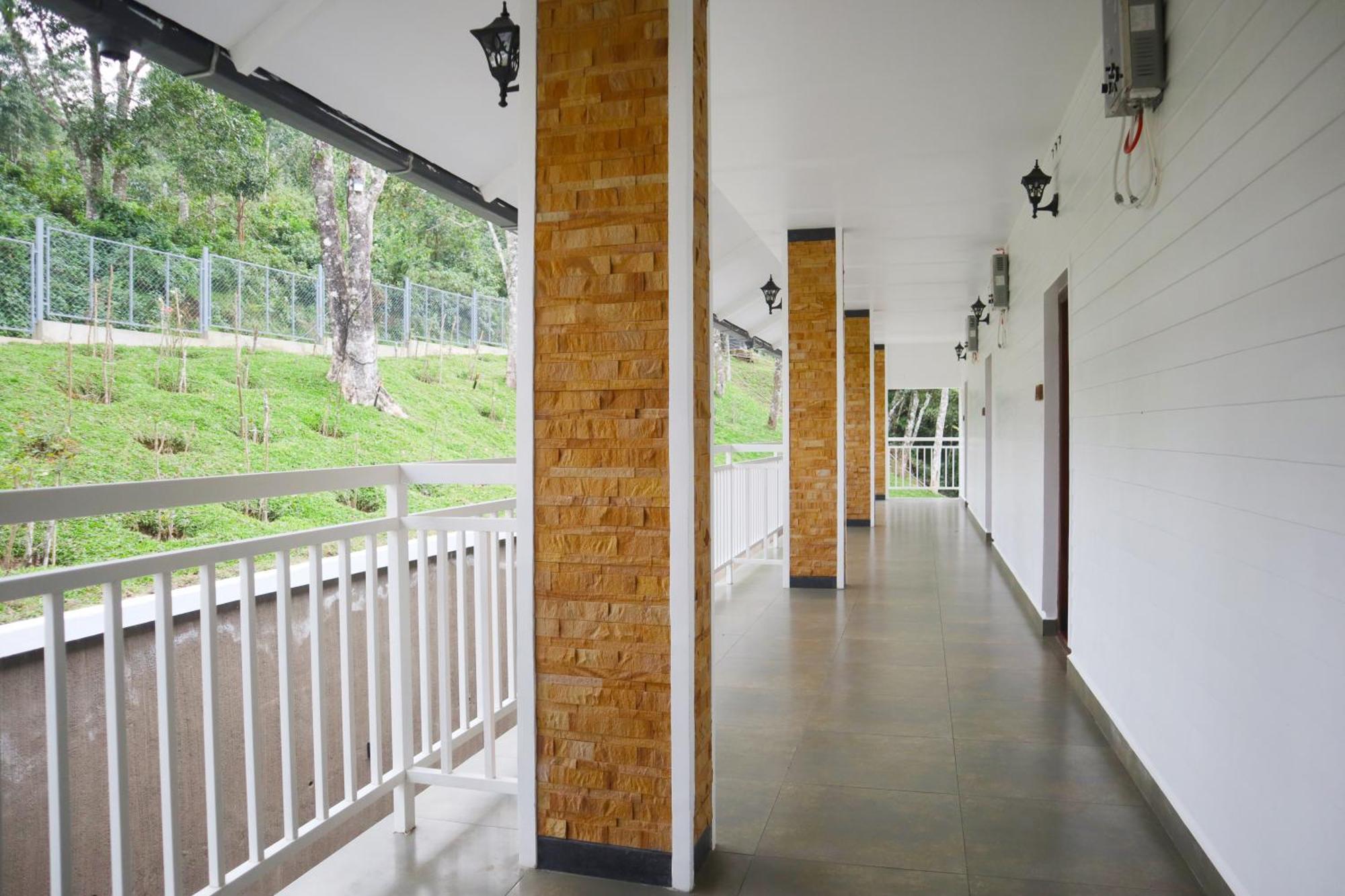 Hotel The Teatree Munnar à Suryanelli Extérieur photo