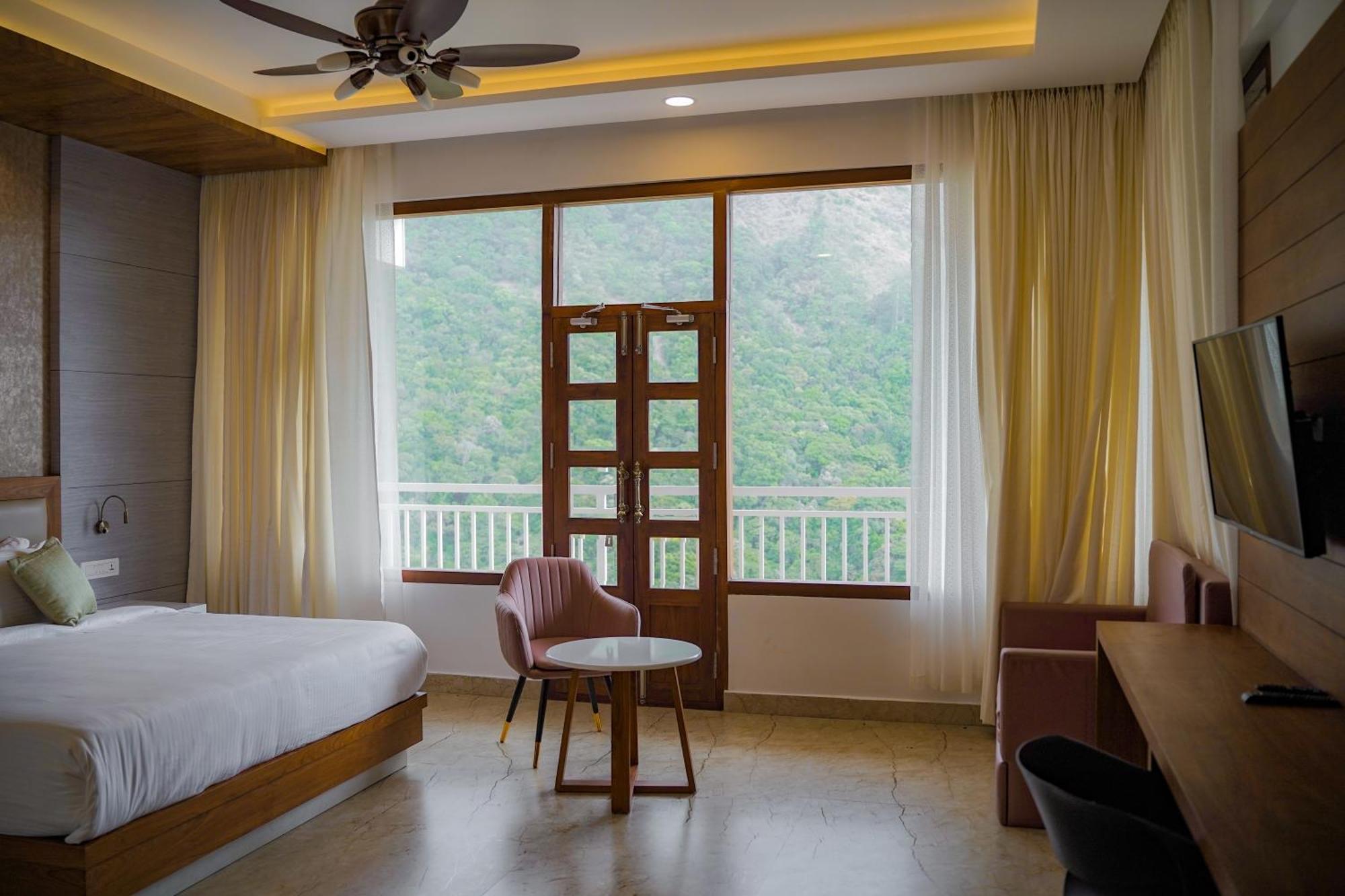 Hotel The Teatree Munnar à Suryanelli Extérieur photo