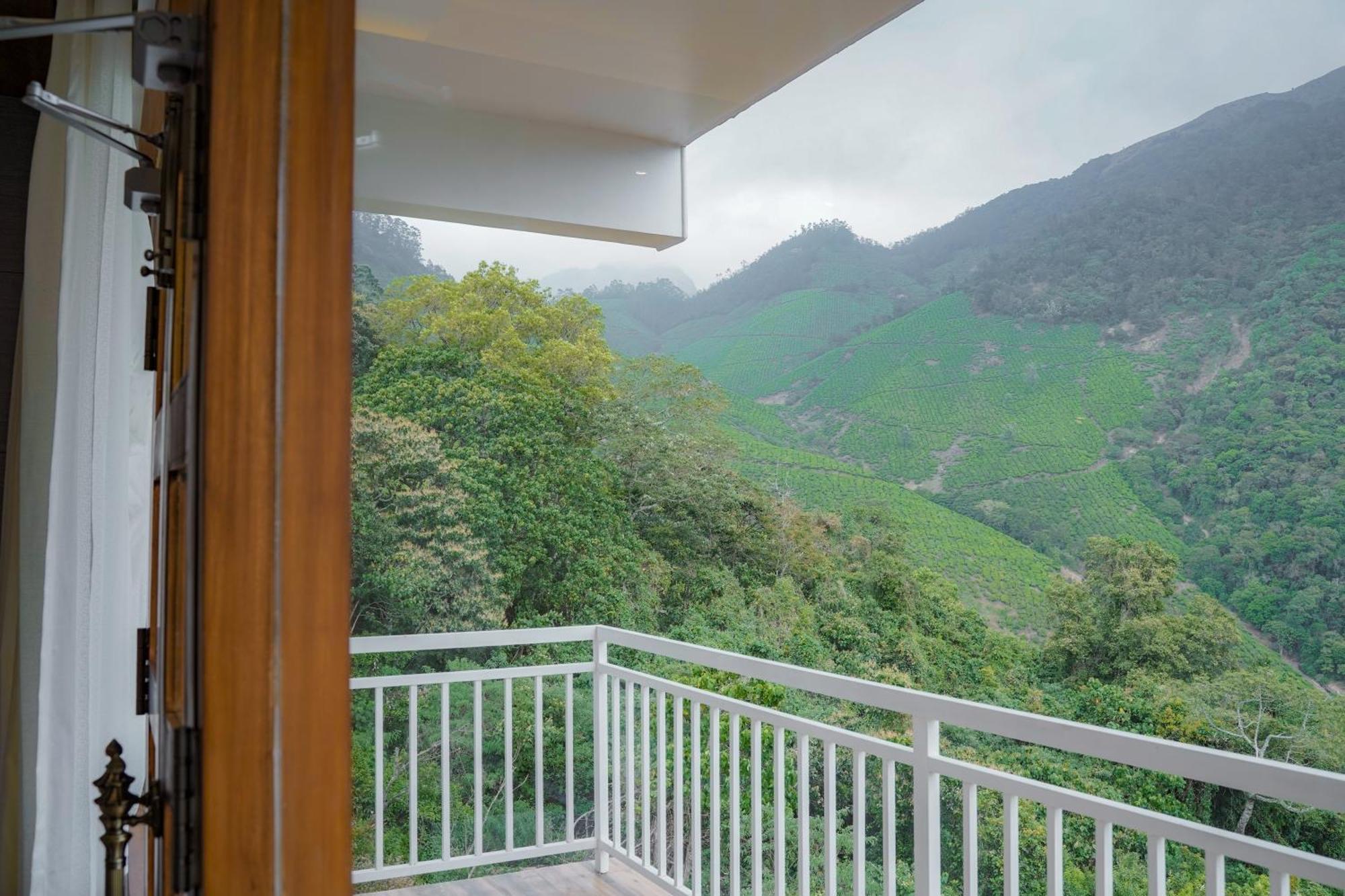 Hotel The Teatree Munnar à Suryanelli Extérieur photo
