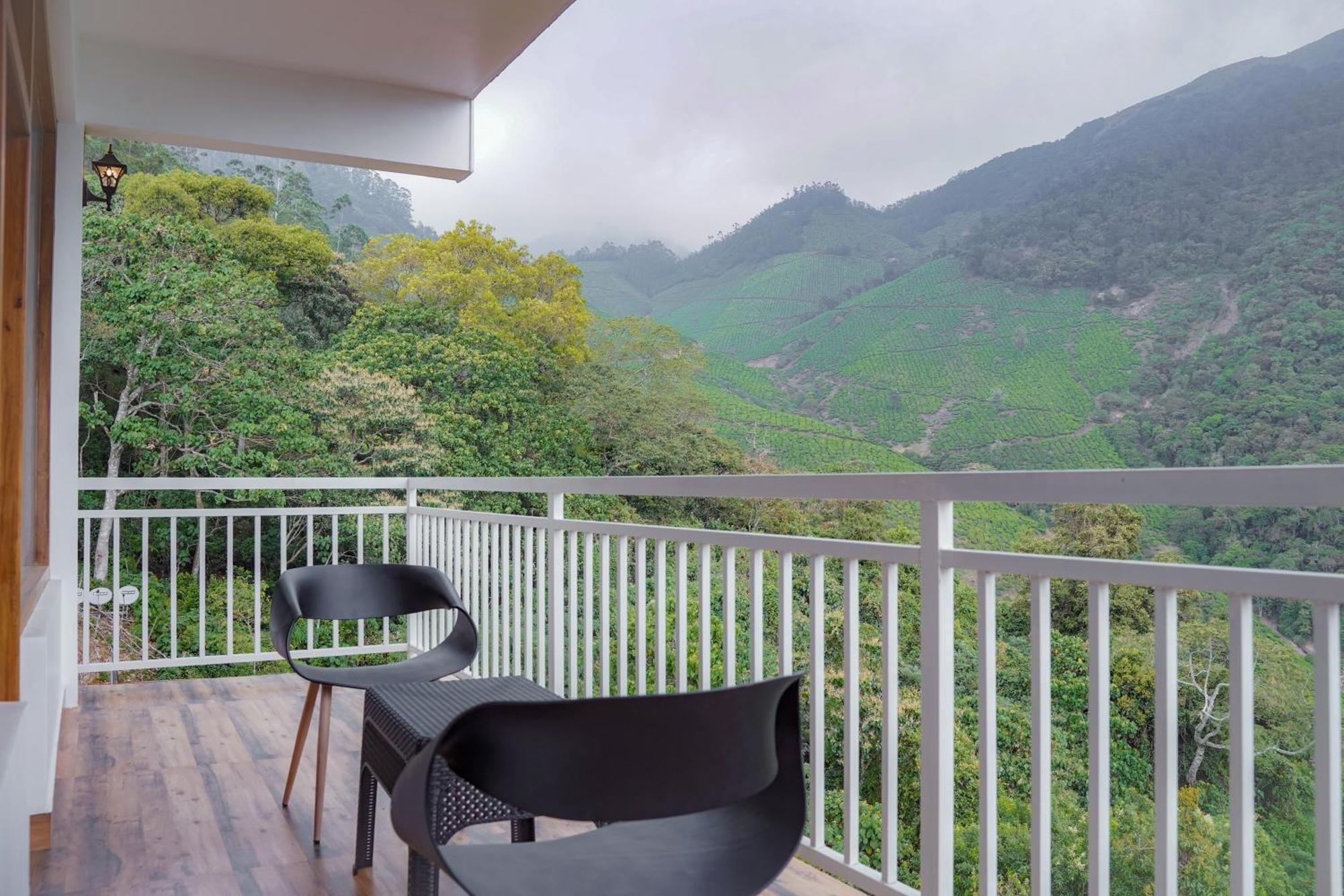 Hotel The Teatree Munnar à Suryanelli Extérieur photo