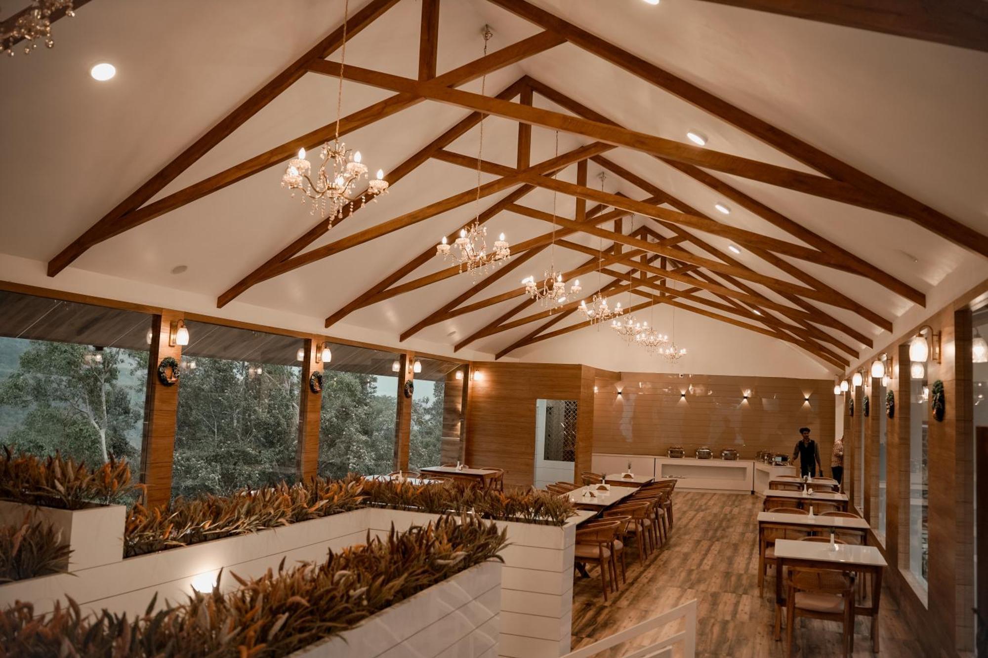 Hotel The Teatree Munnar à Suryanelli Extérieur photo